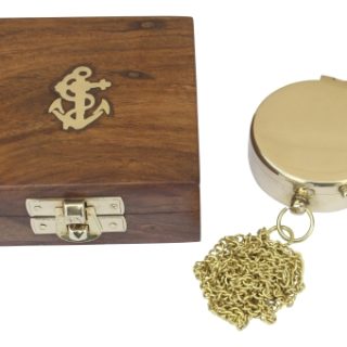 Taschenkompass mit Kette aus Messing in Holzbox