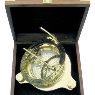 Sonnenuhr-Kompass aus Messing in Holzbox